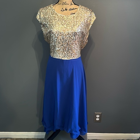 Rose Gal blue and gold  dress NEW - Picture 4 of 10